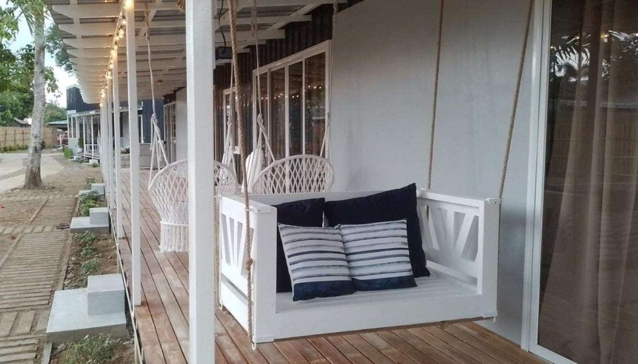 Angels Bed And Breakfast Sipalay City By Reddoorz Dış mekan fotoğraf